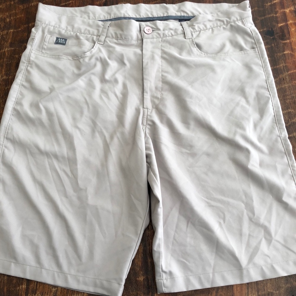 Matte Grey Golf Player Shorts // 36 // OBO